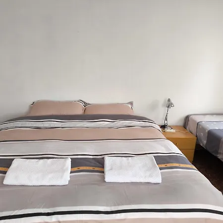 Gioia Quarto em Acomodações Particulares Mestre