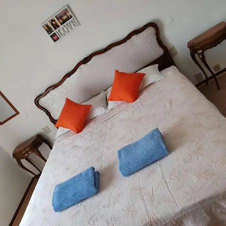 Gioia Quarto em Acomodações Particulares Mestre