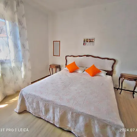 Gioia Quarto em Acomodações Particulares